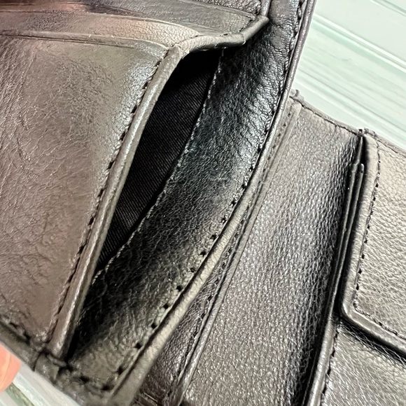 Fossil Tri-Fold Men’s Leather Wallet - Picture 11 of 16